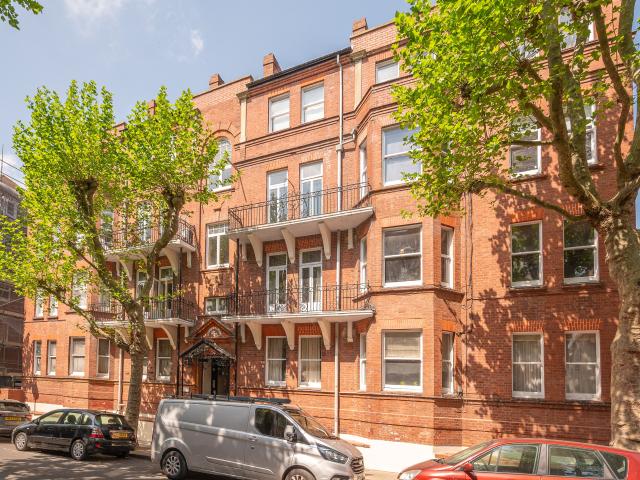 4 Bedrooms Flat for Rent in Gospel Oak | Foxtons