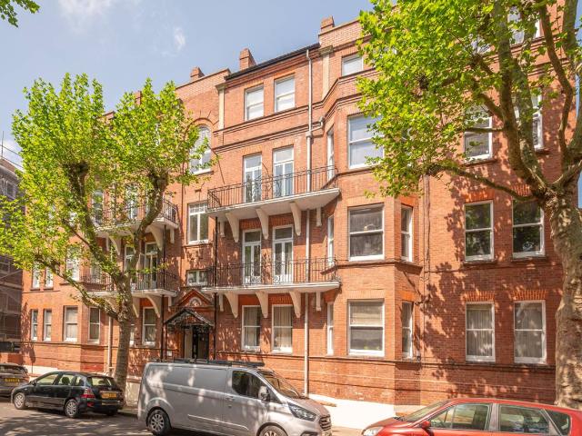 4 Bedrooms Flat for Rent in Gospel Oak | Foxtons