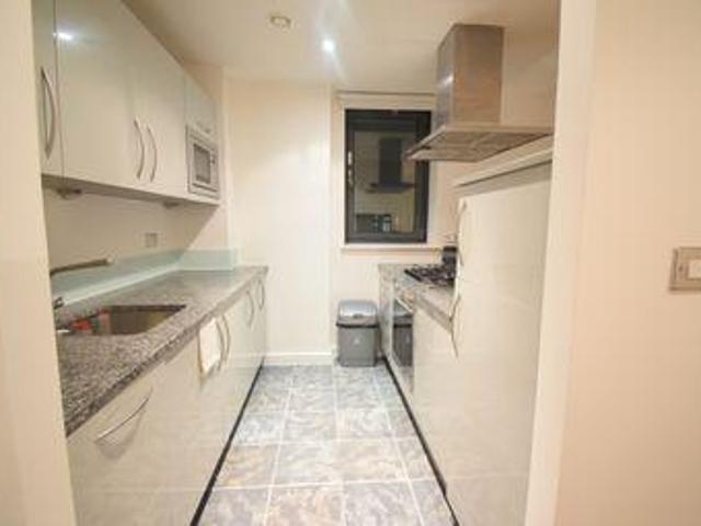 4 Bedrooms Flat for rent in East India Dock Road, Canary Wharf E14