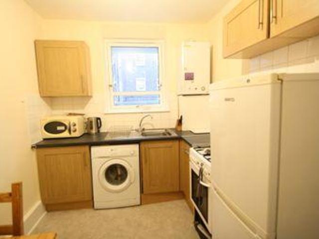 4 Bedrooms Flat for rent in Forster Road, London SW2