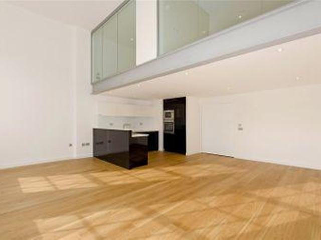 4 Bedrooms Flat for rent in Hornsey Road, Islington, London N7