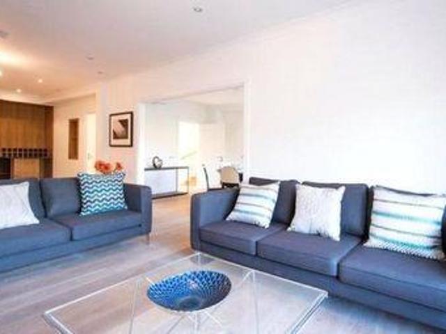 4 Bedrooms Flat for rent in Strathmore Court, 143 Park Road, St Johns Wood, Lonndon NW8