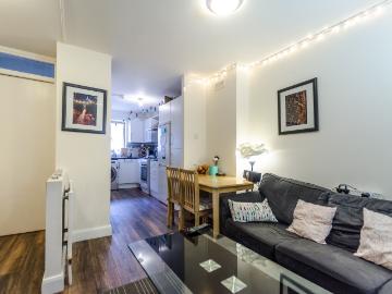 4 Bedrooms Flat for Rent in Polygon Road | Foxtons