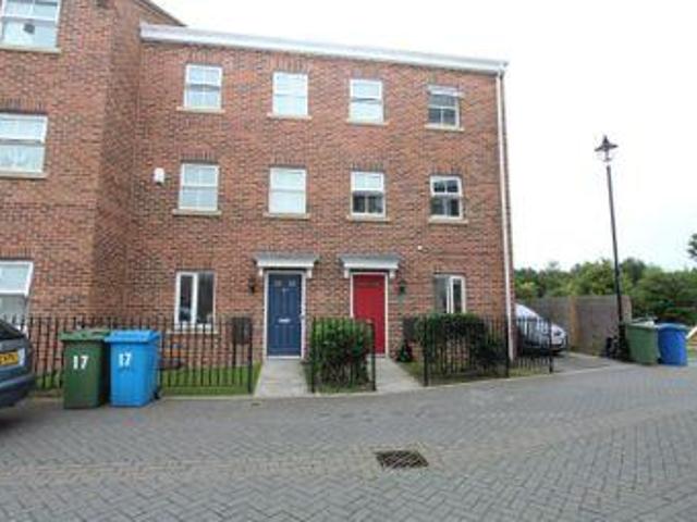 4 Bedrooms for rent in Agate Court, Sittingbourne ME10