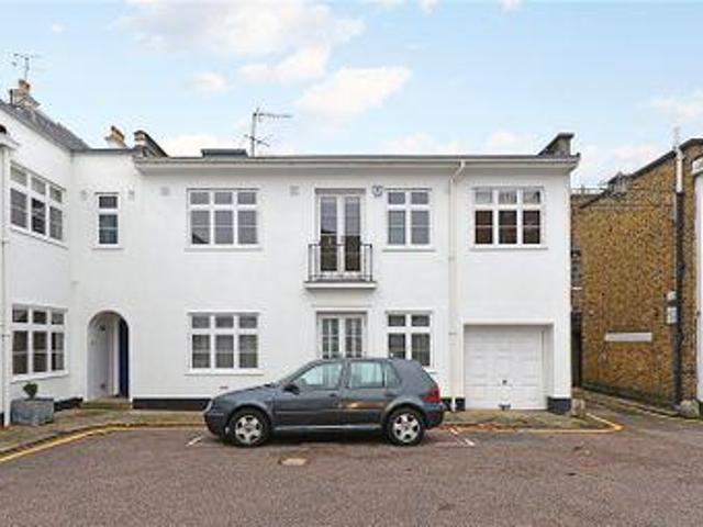 4 Bedrooms for rent in Campden House Close, London W8