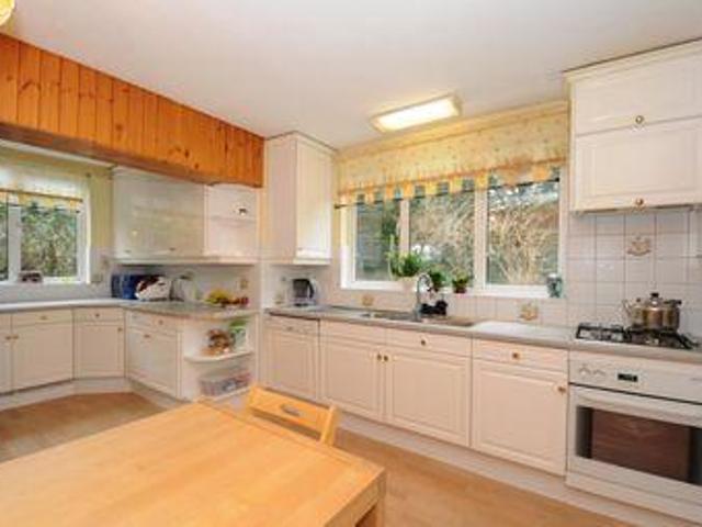 4 Bedrooms for rent in Lord Chancellor Walk, Coombe, Kingston Upon Thames KT2