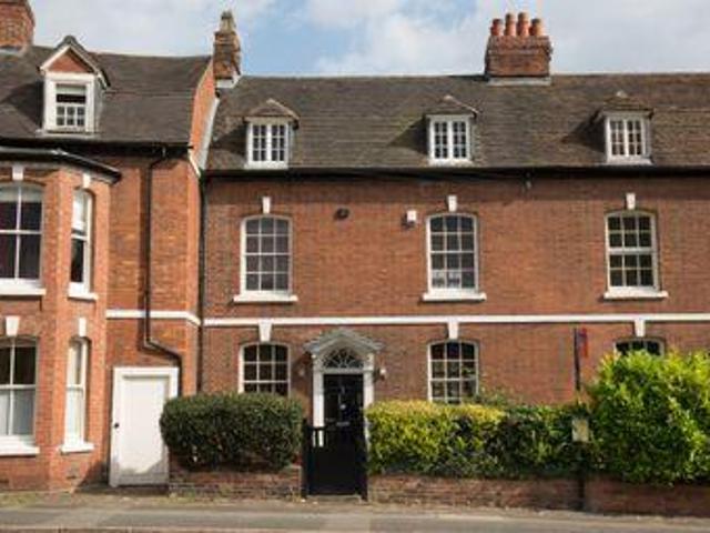 4 Bedrooms for sale in New Street, Kenilworth CV8