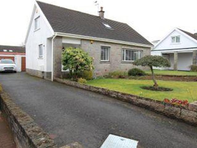 4 Bedrooms for sale in Birchfield Place, Strathaven ML10