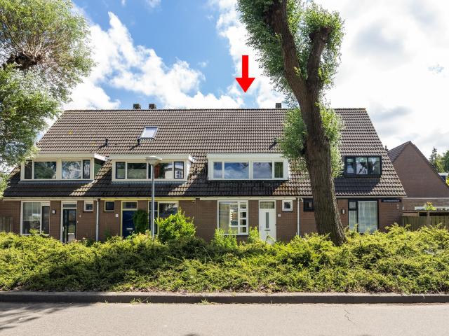 3 bedrooms geschakelde woning Surface Area: 99m2