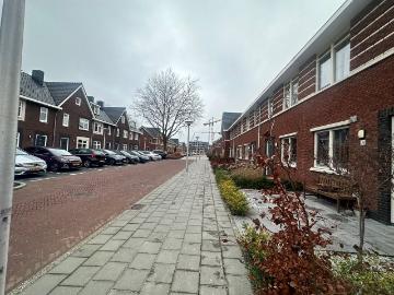 4 bedrooms Huurwoning Surface Area: 147m2