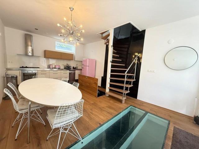 4 bedrooms Huurwoning Surface Area: 152m2