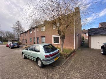 4 bedrooms Huurwoning Surface Area: 100m2