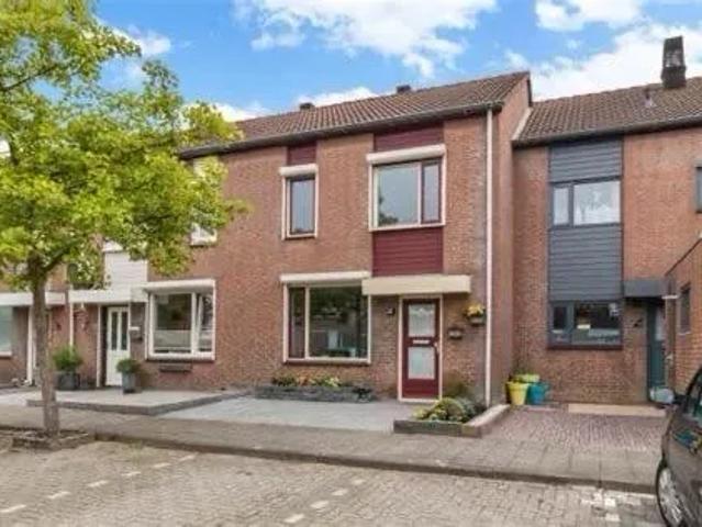 4 bedrooms Huurwoning Surface Area: 105m2