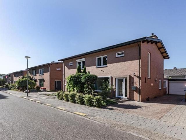 4 bedrooms Huurwoning Surface Area: 110m2