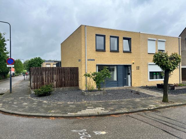4 bedrooms Huurwoning Surface Area: 115m2
