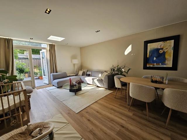 4 bedrooms Huurwoning Surface Area: 120m2