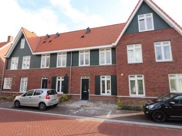 4 bedrooms Huurwoning Surface Area: 125m2
