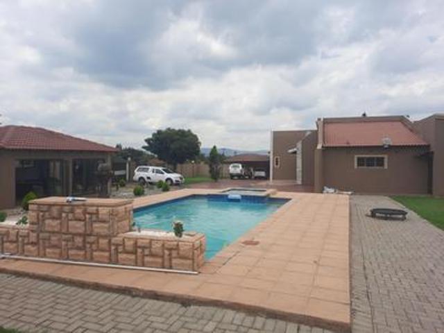 4 bedrooms house for rent in dalesid.