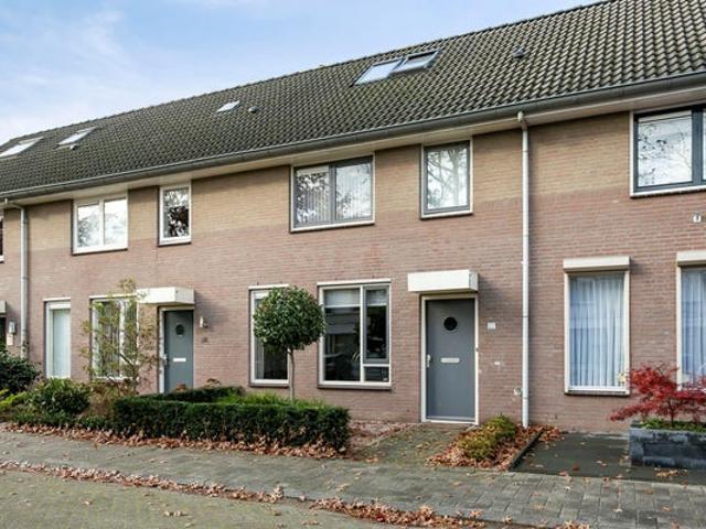 4 bedrooms House Surface Area: 100m2 Unfurnished Available from: 2026 08 01