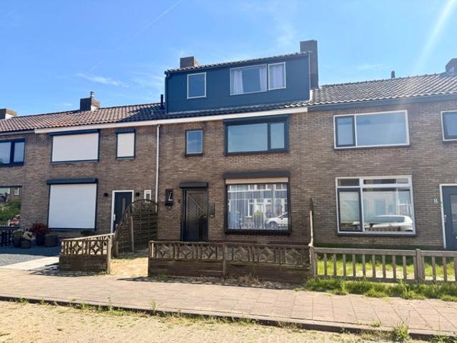 4 bedrooms House Surface Area: 109m2 Furnished Available from: 2026 08 01