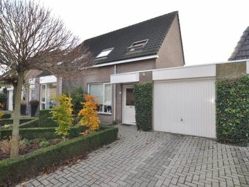 4 bedrooms House Surface Area: 124m2 Furnished Available from: 2026 06 01