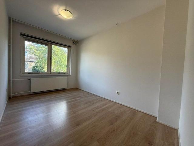 4 bedrooms House Surface Area: 145m2 Unfurnished