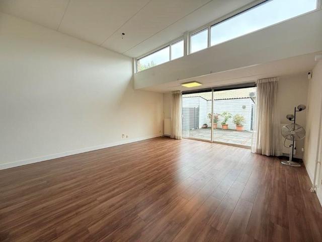 4 bedrooms House Surface Area: 153m2 Unfurnished