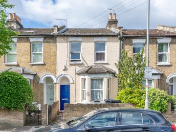 4 Bedrooms House terraced for Rent in Trevelyan Road | Foxtons