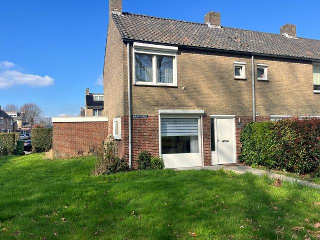 4 bedrooms Surface Area: 100m2