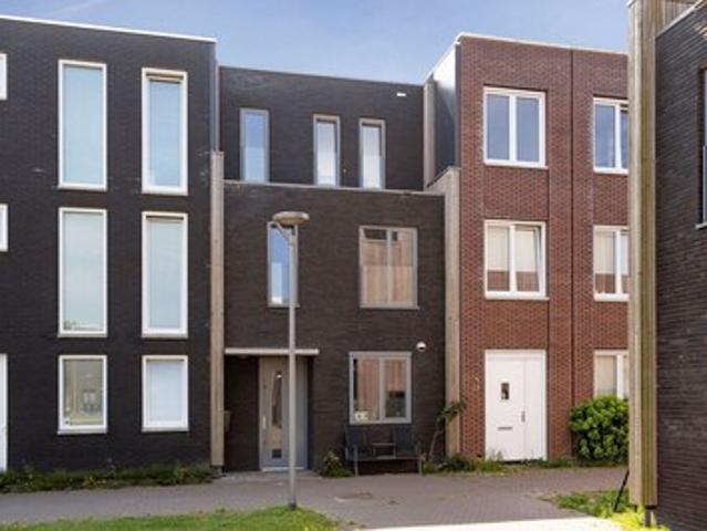 4 bedrooms Surface Area: 137m2