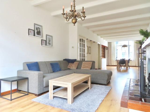 4 bedrooms Surface Area: 137m2 Furnished