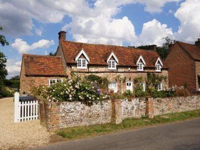 4 Bedrooms Semi detached house for rent in The Lee, Great Missenden HP16