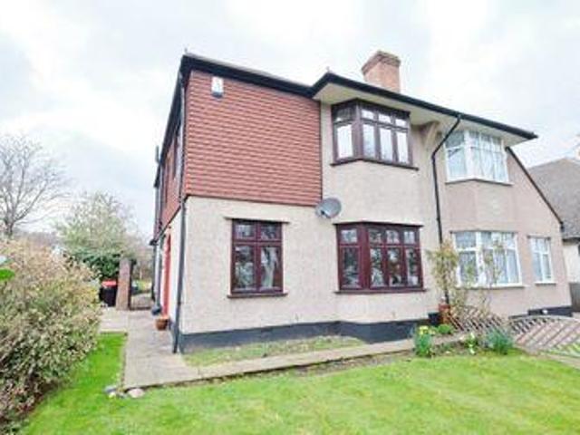 4 Bedrooms Semi detached house for sale in Bark Hart Road, Orpington BR6