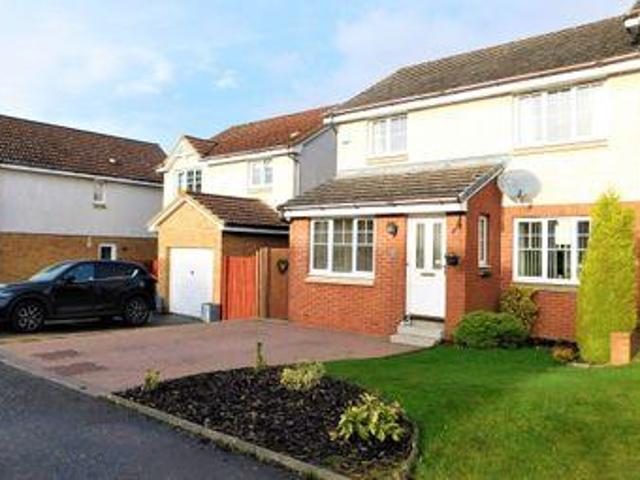 4 Bedrooms Semi detached house for sale in Glomach Grove, Dunfermline KY12