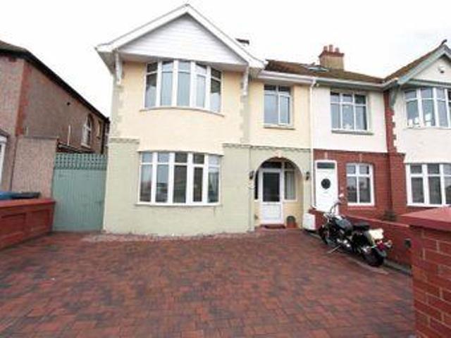 4 Bedrooms Semi detached house for sale in East Parade, Rhyl LL18