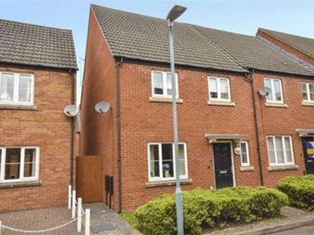 4 Bedrooms Semi detached house for sale in Forge Road, Dursley GL11