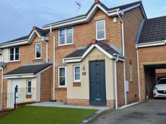 4 Bedrooms Semi detached house for sale in Spring Meadows, Clayton Le Moors, Accrington BB5