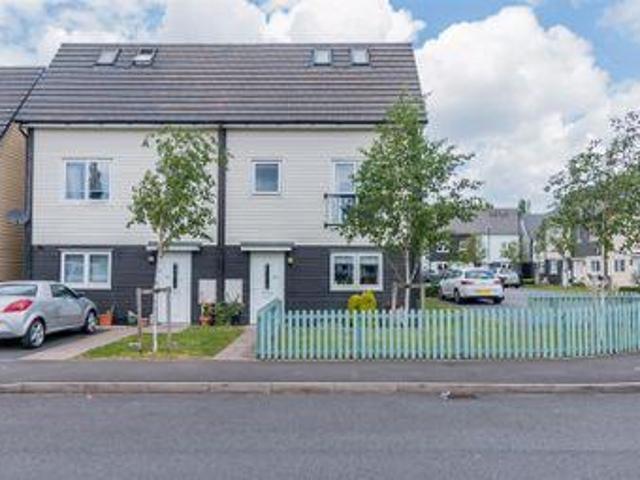 4 Bedrooms Semi detached house for sale in Pattern Drive, Wednesbury WS10