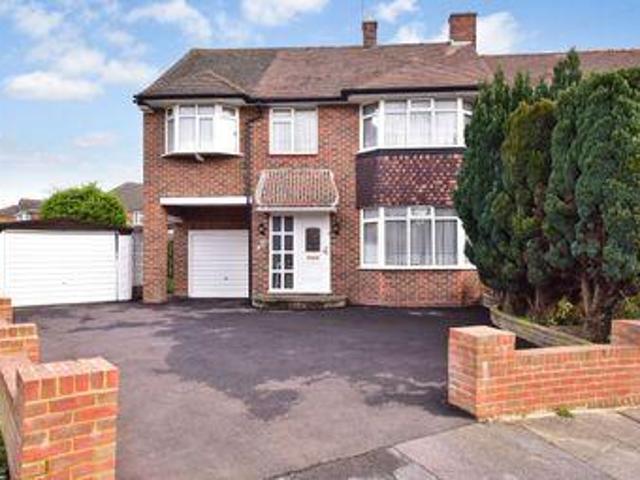 4 Bedrooms Semi detached house for sale in Wilton Road, Cockfosters, Herts EN4