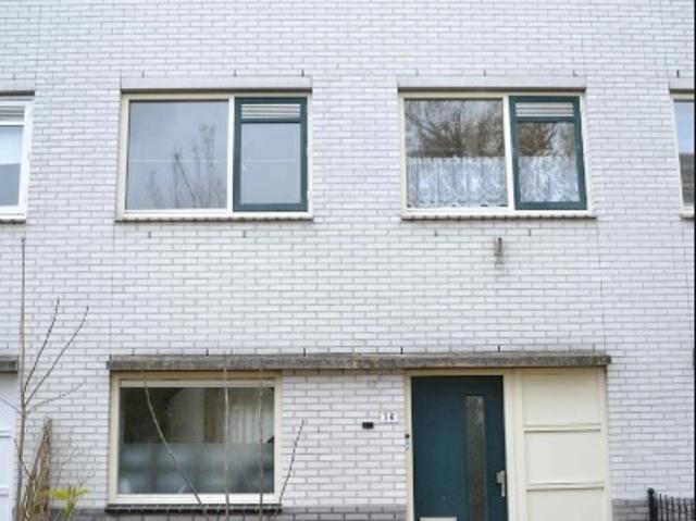 4 bedrooms tussenwoning Surface Area: 105m2