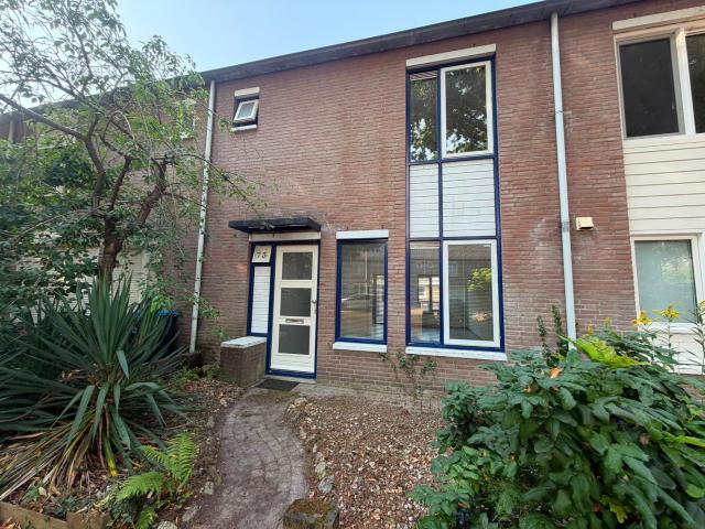 4 bedrooms tussenwoning Surface Area: 130m2