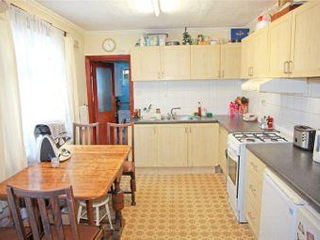 4 Bedrooms Terraced house for rent in Antill Road, Tottenham N15