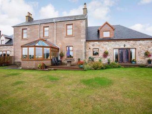 4 Bedrooms Terraced house for sale in Manse Road, Stonehouse, Larkhall, South Lanarkshire ML9