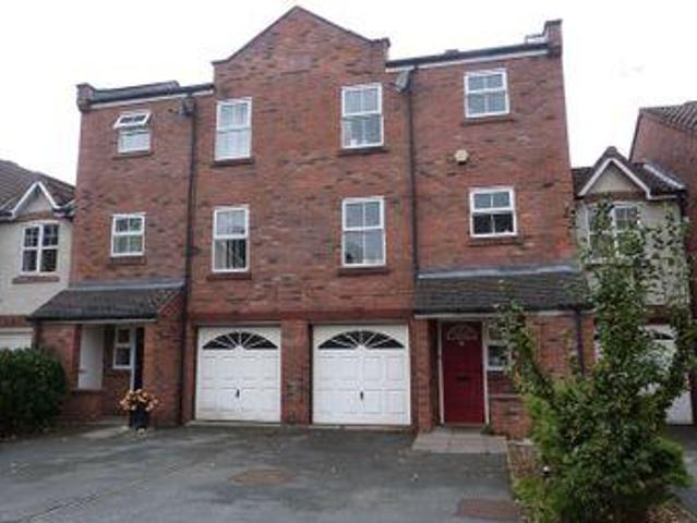 4 Bedrooms Terraced house for sale in Hornby Drive, Congleton CW12