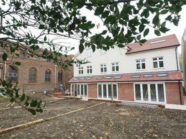 4 Bedrooms Terraced house for sale in Ravenscroft Road, Beckenham, Kent BR3