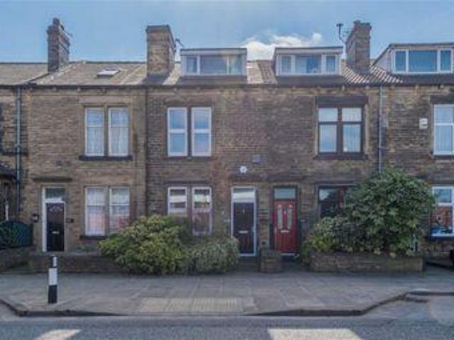 4 Bedrooms Terraced house for sale in Stanningley Road, Bramley, Leeds, West Yorkshire LS13