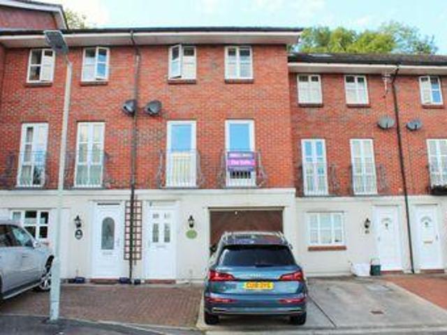 4 Bedrooms Terraced house for sale in Waverley Drive, Mumbles, Swansea SA3