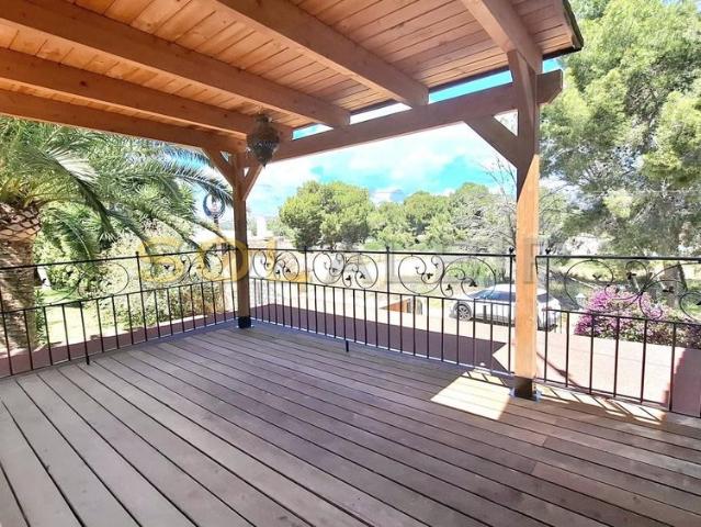 4 Bedrooms Villa in Albir Alicante Costa Blanca