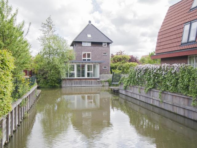 4 bedrooms vrijstaande woning Surface Area: 188m2