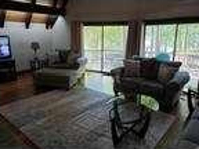 4 bedrooms 2.5 bathrooms Wetumpka, Alabama house